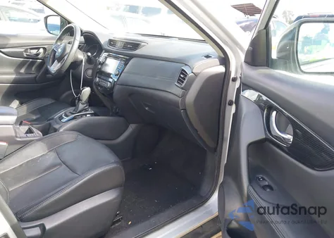 2017 Nissan Rogue Sl из США, поврежденный, VIN 5N1AT2MV7HC753110